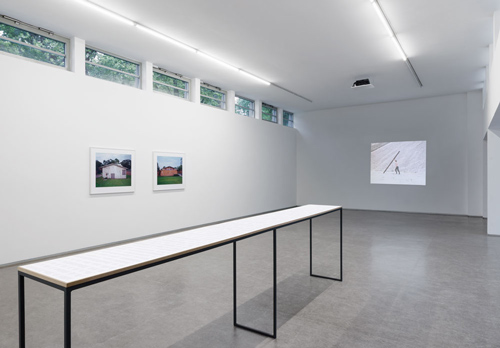 Ausstellungsansicht concrete deviation