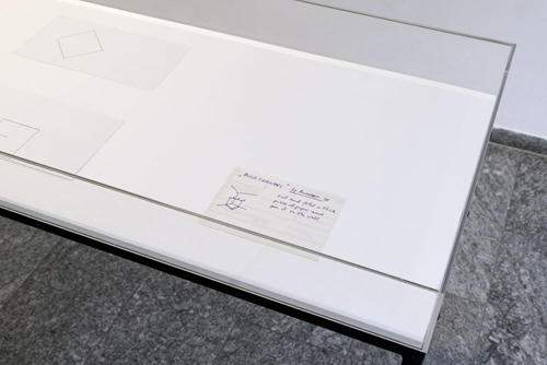 Ausstellungsansicht In Default of Appearance