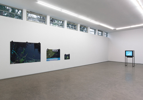 Uneven - Isabella Hollauf