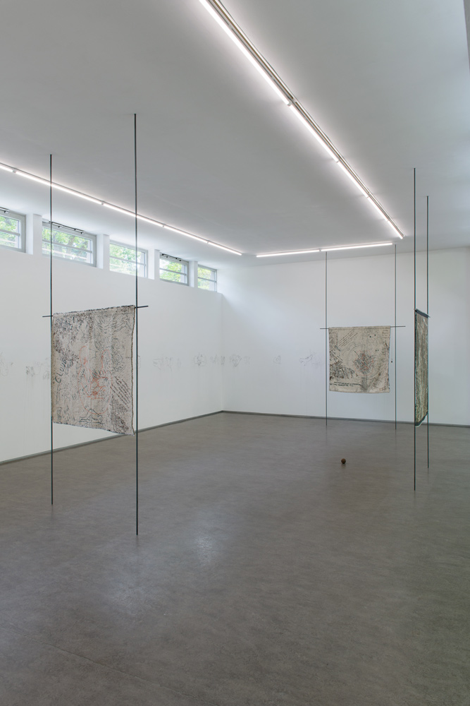 Ausstellungsansicht BEYOND THE GARDEN, Claudia Losi; Galerie Stadtpark Krems, 2026; Foto: Stefan Lux
